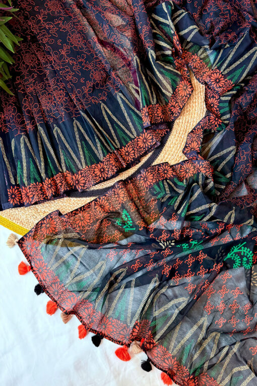 Black Diamond | Cotton Silk Blockprint Saree - Image 4