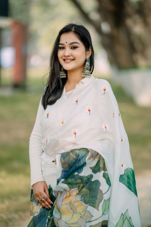 Shapla Embroidery |  Tangail Silk Saree - Image 2