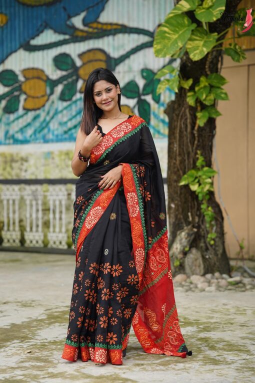 Black Block Print Saree - Image 3